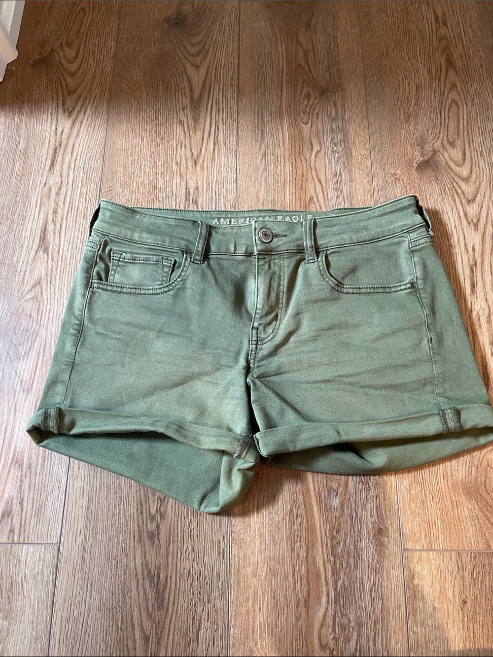 American Eagle Outfitters Olive Green Cuffed Shorts